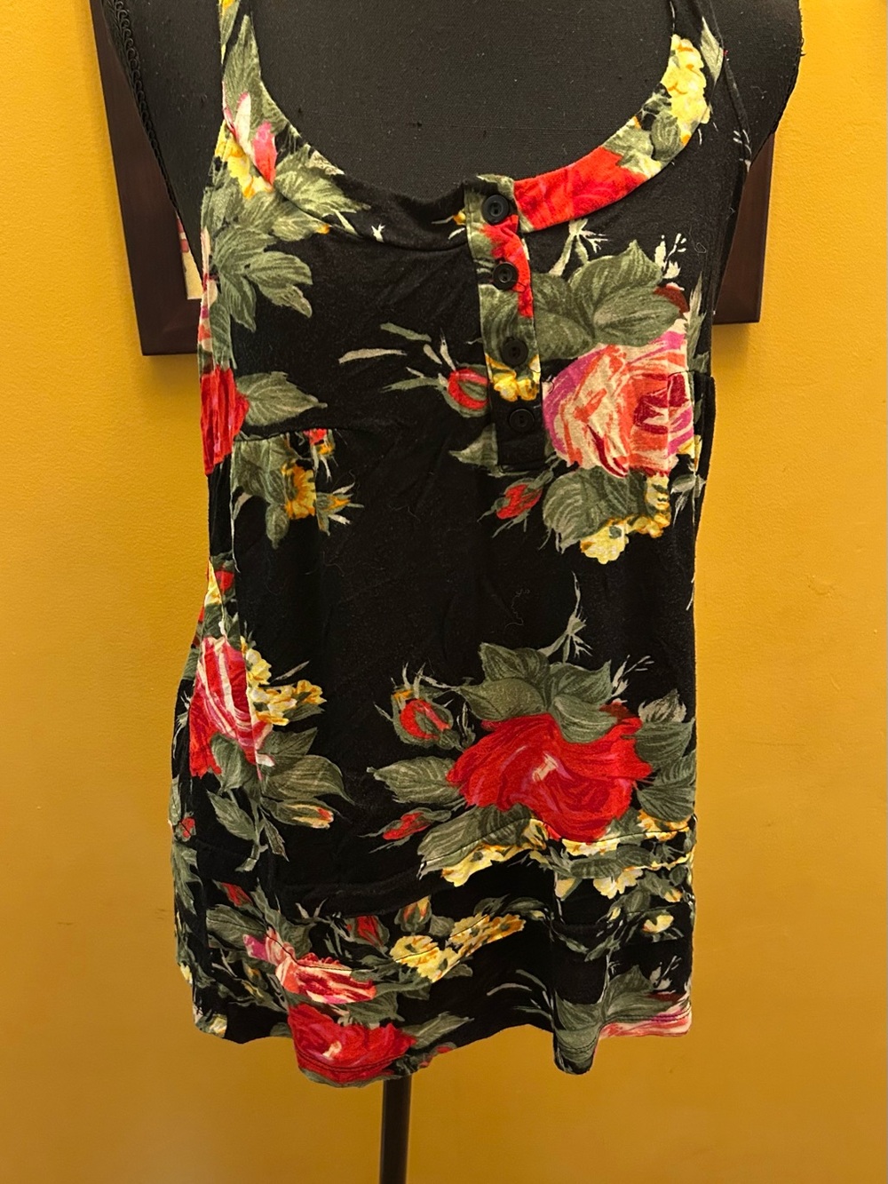 Forever 21 Floral Flowy Tank Top Size Medium
